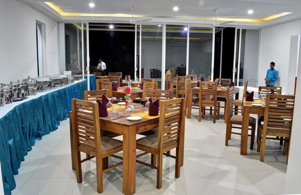 Emerald Hill Hotel Kandy Exterior foto