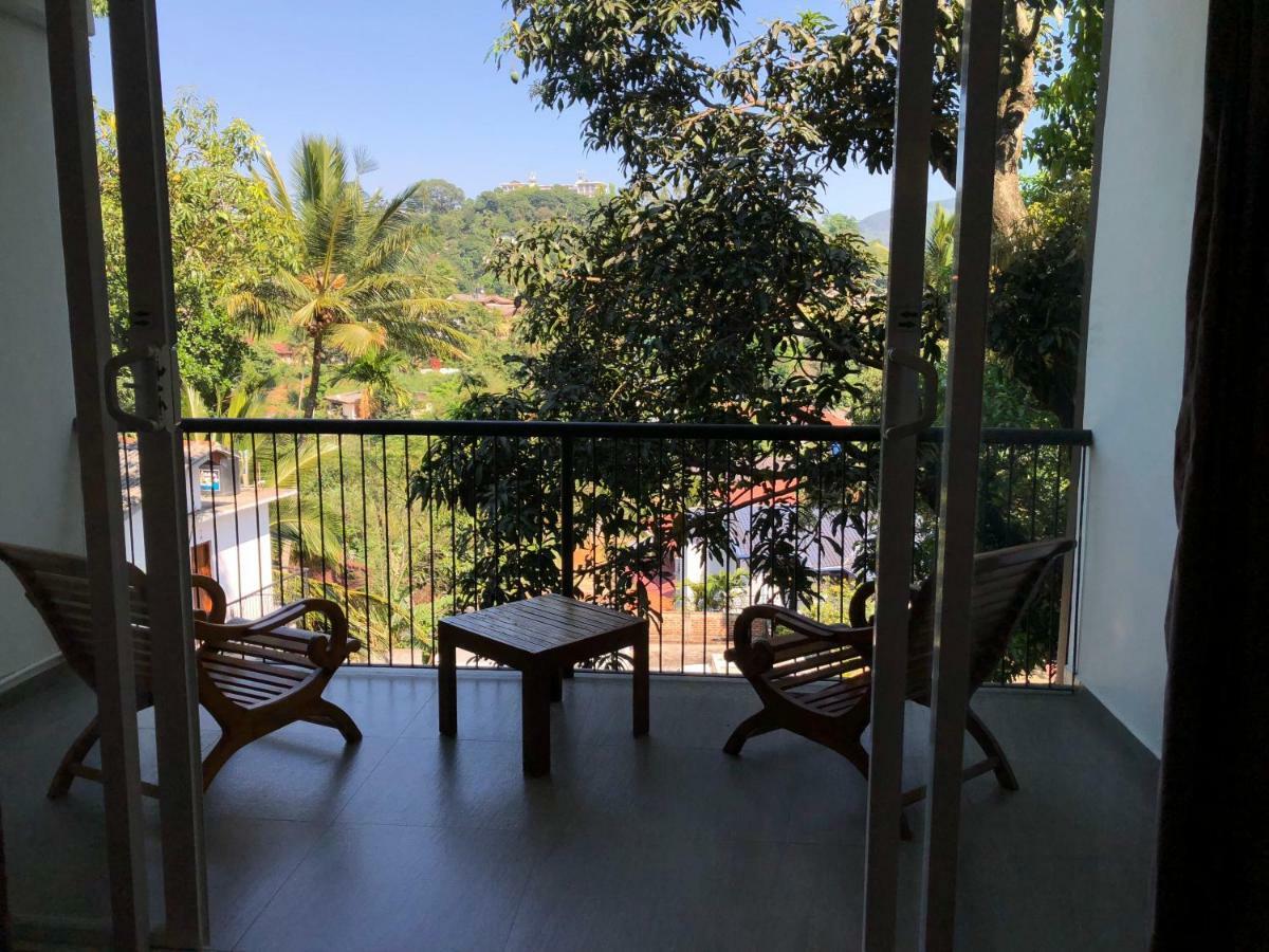 Emerald Hill Hotel Kandy Exterior foto
